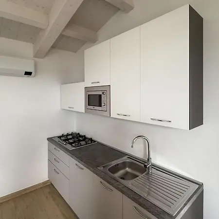 Beautiful Apartment In Mazzarino Prázdninový dům